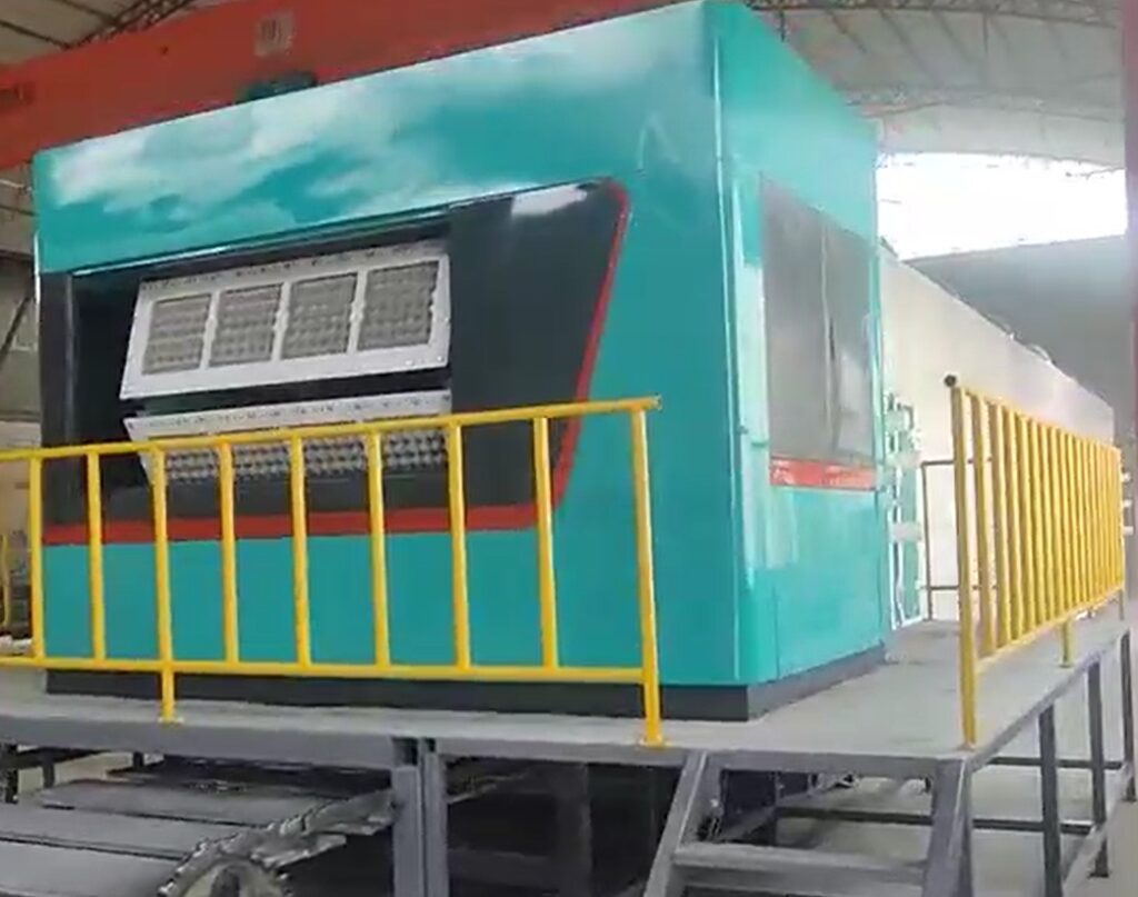 Pulp Forming Machine