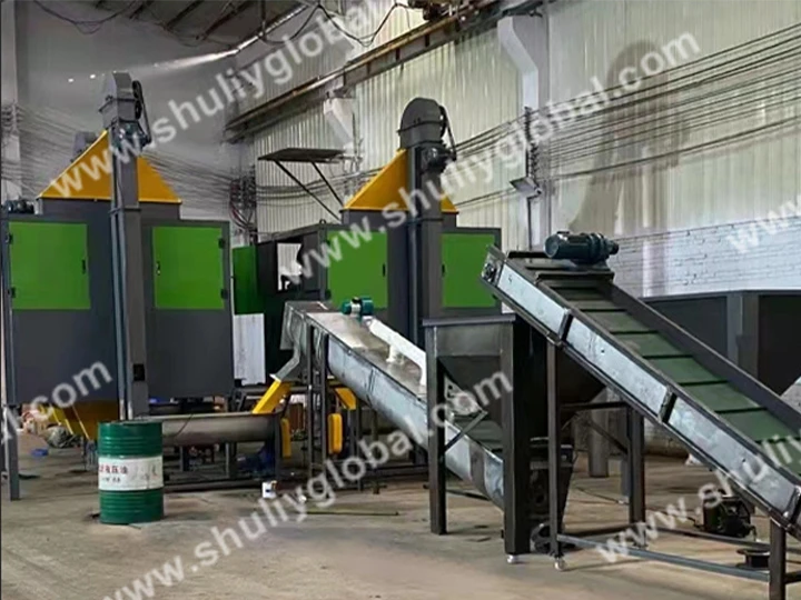 Aluminum plastic separation machine